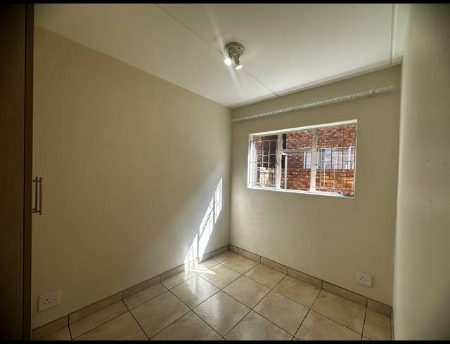 2 BEDROOM SECTIONAL TITLE FOR SALE IN DALPARK